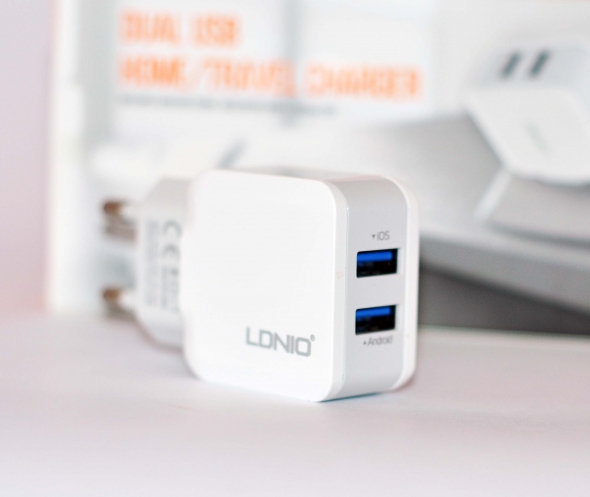 LDNIO CЗУ 2 USB 2.4 А (A2203)